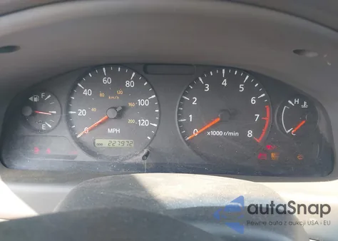 2004 Nissan Sentra 1.8S z USA, uszkodzony, nr VIN 3N1CB51DX4L890122